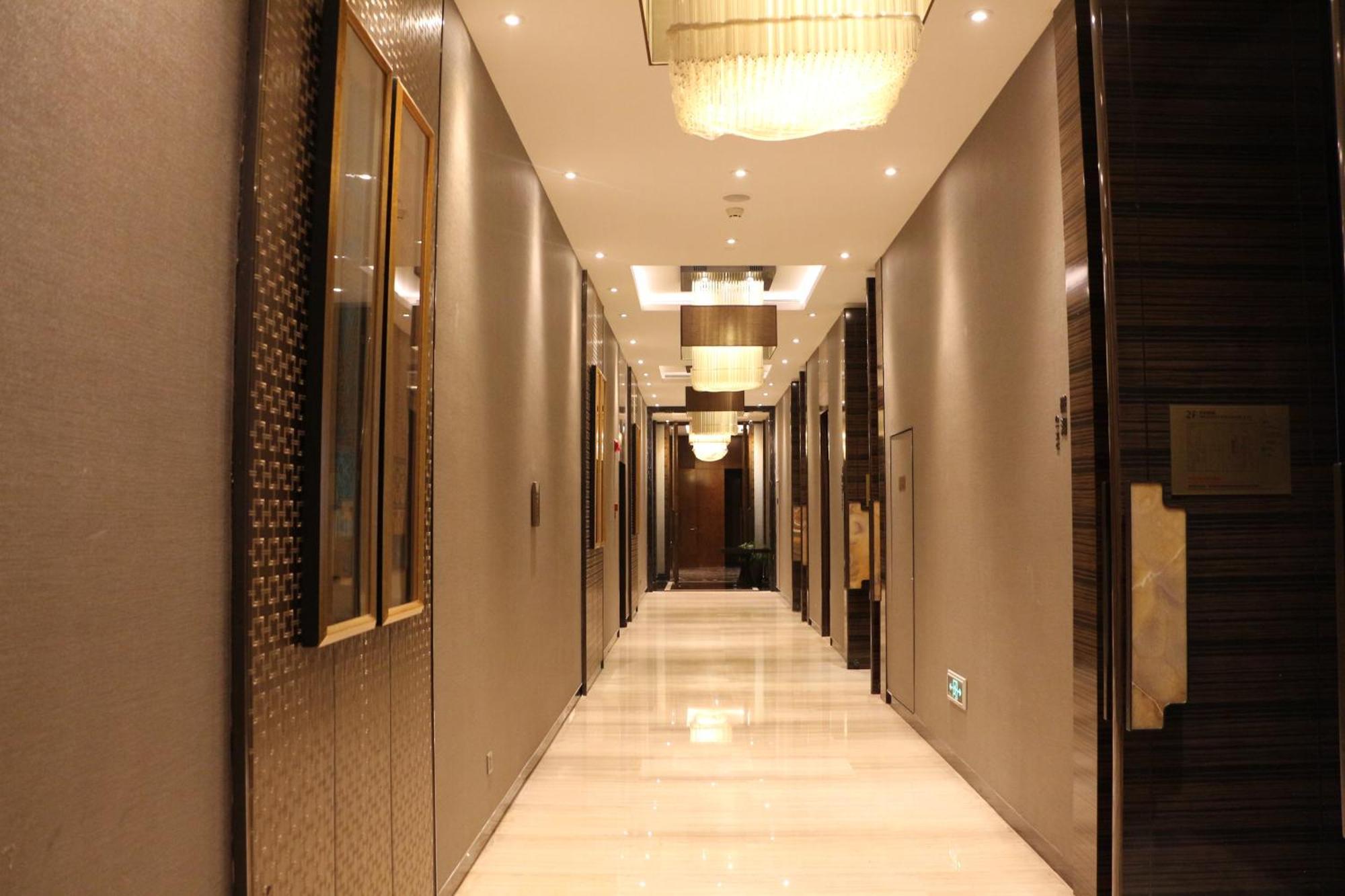 ว่านต้า เรล์ม หวงฉือ Hotel Huangshi  ภายนอก รูปภาพ